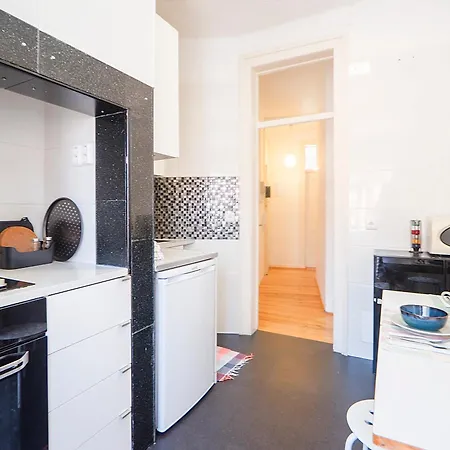 Com 3 Quartos Muito Acolhedores Nos Anjos Apartman