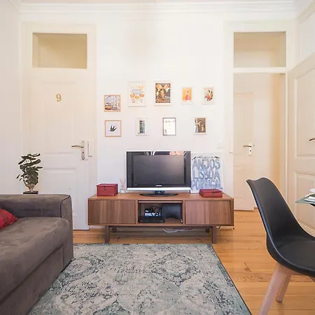 Apartamento Com 3 Quartos Muito Acolhedores Nos Anjos Lisboa