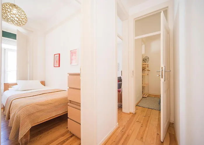 Com 3 Quartos Muito Acolhedores Nos Anjos Lejlighed Lisboa