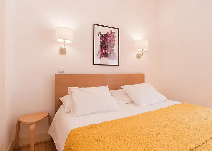 Com 3 Quartos Muito Acolhedores Nos Anjos Lejlighed